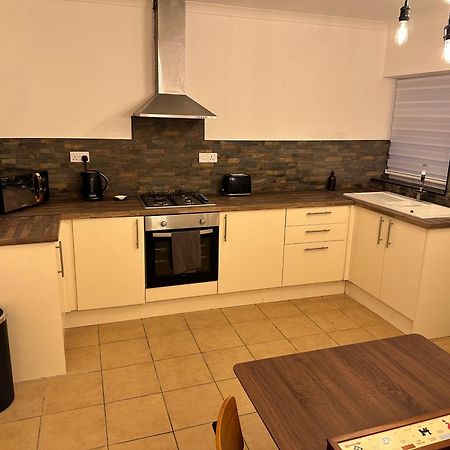 Stylish Miners Cottage, Treorchy, Rhondda Treorky Ngoại thất bức ảnh